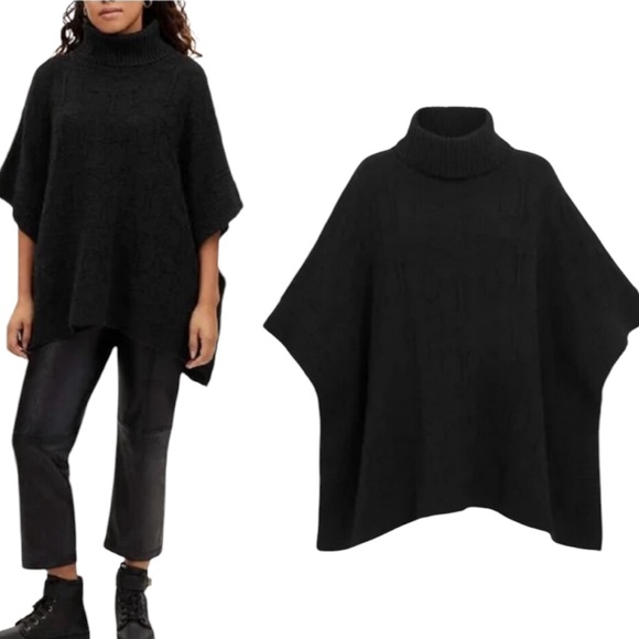 NWT Coach Signature Knit Poncho (K-1) - Picture 1 of 15